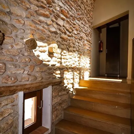Guest house Restaurant & Cabrit Sant Mateu