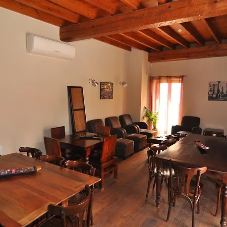 Restaurant & Cabrit * Sant Mateu