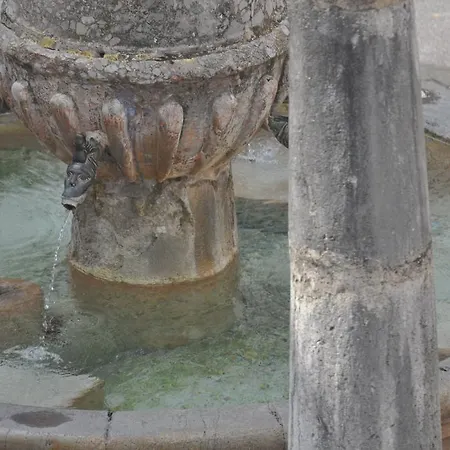 Restaurant & Cabrit Vendégház